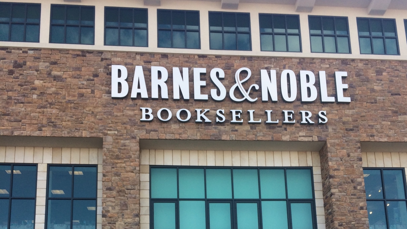 The Book Tour Continues - Tracy Richardson